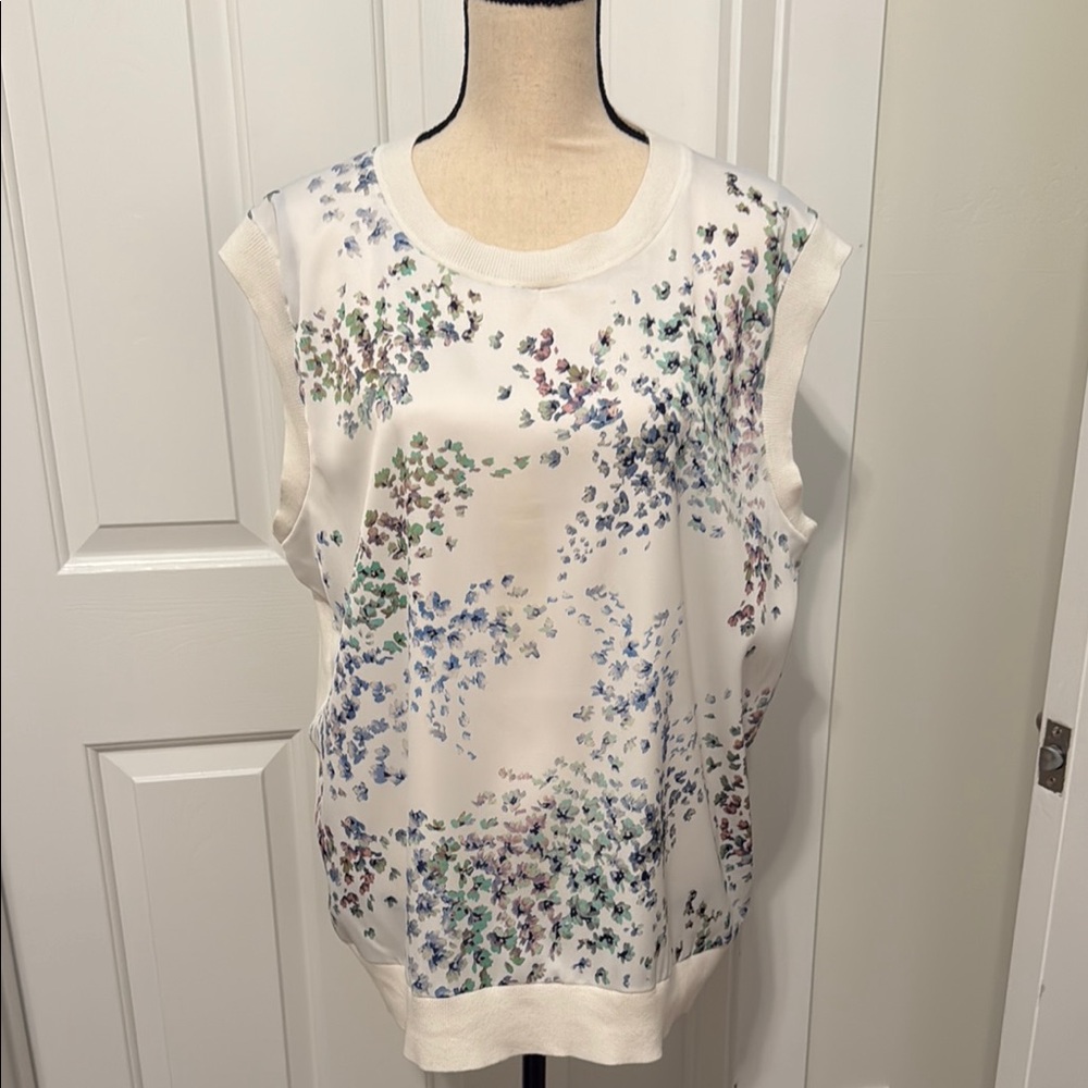 Ted Baker London Gray Silver Sleeveless Blouse